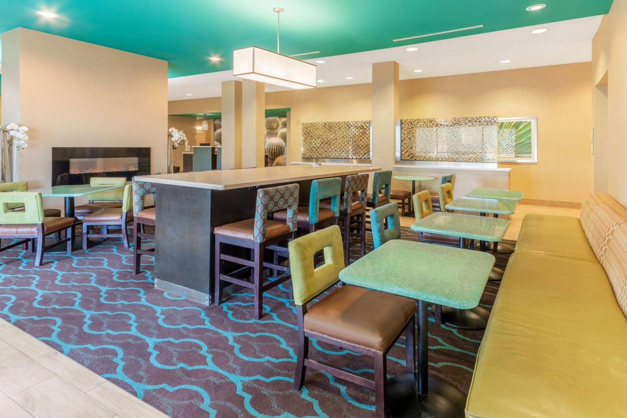 La Quinta By Wyndham Carlsbad Hotel Eksteriør billede